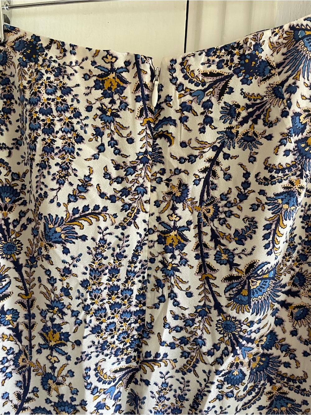 Veronica Beard Pixie Skirt - Floral Print - Picture 7 of 7